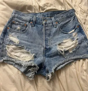 Levi's 501 Shorts thumbnail 1