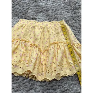 Aeropostale Womens Mini Skirt Size XS Yellow Floral Ruffle Tiered Eyelet Lace thumbnail 11