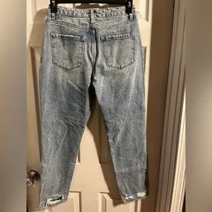 Vervet Rise Waist‎ Distressed Jeans Women’s Size 27 Denim Cropped 100% Cotton thumbnail 2