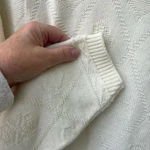 Vintage Dana Scott size M ivory heart embossed oversized sweater thumbnail 3