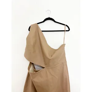 NWT L'Agence Tan Brown Aliyah Cutout One-Shoulder Faux Leather Dress Size 18 thumbnail 5