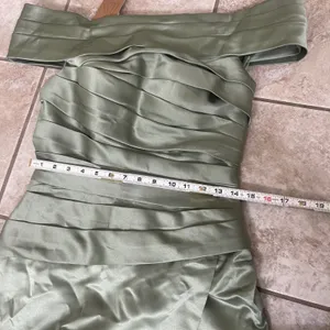 Missacc nwt sz 2-4??Off Shoulder Evening Gown Dress Green Sleeveless‎ Maxi thumbnail 13