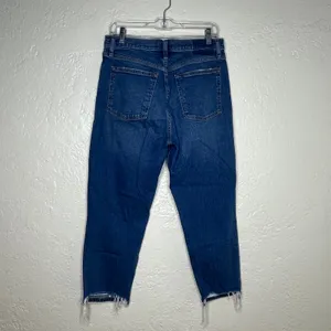 Abercrombie & Fitch Women's The Mom High Rise Ripped Raw Hem Jeans 30/10R‎ thumbnail 2