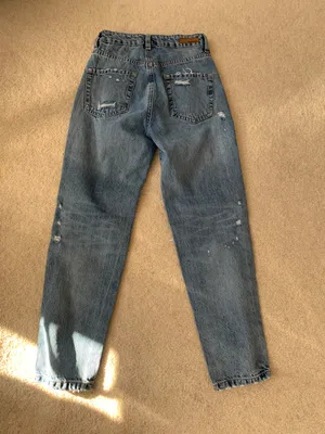 Garage Ripped Mom Jeans thumbnail 2