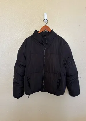 Forever 21 Black Puffer Jacket thumbnail 2