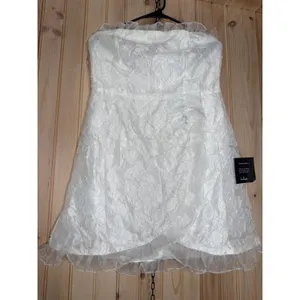 NWT Lulus Exclusive Sweetness White Floral Jacquard Ruffled Mini Dress Bride L thumbnail 2
