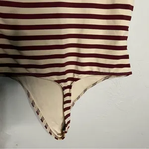 Babaton Aritzia Contour Striped Mauve Cream Double V-Neck‎ G String Bodysuit thumbnail 9