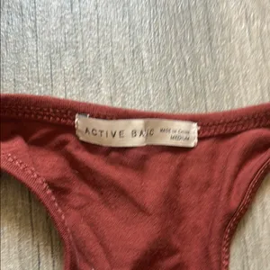 Active Basic Red Sleeveless Fitted Crop Tank Top thumbnail 2