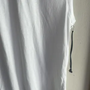AGOLDE Raya Muscle Cotton-Jersey T-Shirt White thumbnail 9