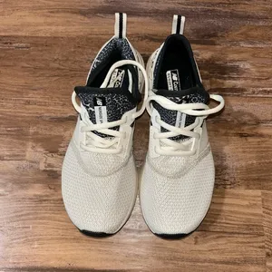 New Balance Black & White Tennis Shoes thumbnail 2