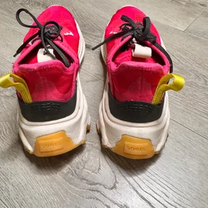 Sorel Kinetic Breakthru Sport Sneakers Women Size 7.5 Pink‎ Lace Up Athletic thumbnail 5