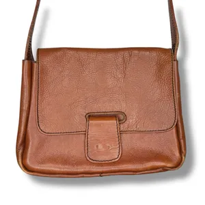 Vintage Genuine Leather Shoulder Bag Single Strap & Pockets‎ Made In Columbia thumbnail 3