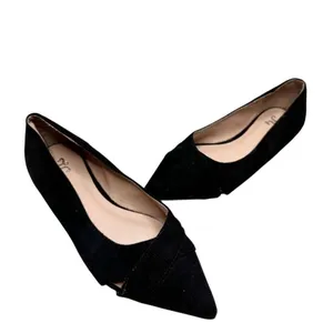 Journee Collection Flats Size 6 Black Pointed Toe Slip On Winslo Lightweight‎ thumbnail 6