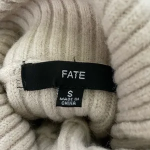 Cream Sweater thumbnail 3