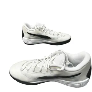 PUMA Stewie 2 Team Womens Basketball Sneakers White Black Size 9 Brand New thumbnail 3
