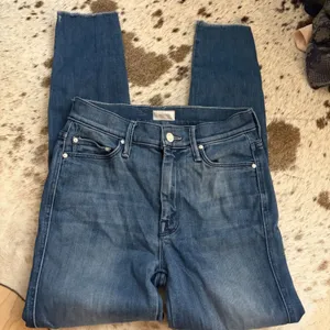 MOTHER Mother the vamp fray‎ jeans in crack the whip Size 26 thumbnail 4