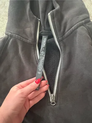 Vuori Acid Wash Black Sweatshirt thumbnail 3