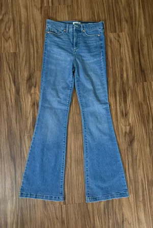 Sofia Vergara Sofia Jeans Flare Jeans thumbnail 1