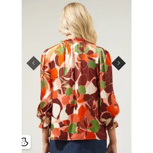 Sugarlips Medium Gilda Rodeo Split Neck Floral‎ Print Satin Blouse Boho Chic thumbnail 2