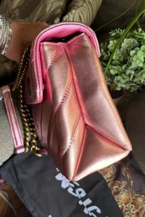 Kurt Geiger Authentic LONDON metallic Quilted 2tone leather gold lock shoulder/Crosby thumbnail 2