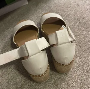 Soda Black Wedges thumbnail 3