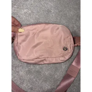 lululemon Mauve Pink Everywhere Belt Bag 1L Fanny Pack Crossbody thumbnail 5