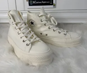 New Y2K Vibe Converse Platform High Tops With Butterfly Size 9 Womens thumbnail 1
