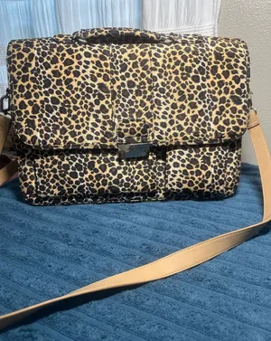 Leopard Print Crossbody Satchel - Laptop bag etc Tan/Black excellent like new thumbnail 1
