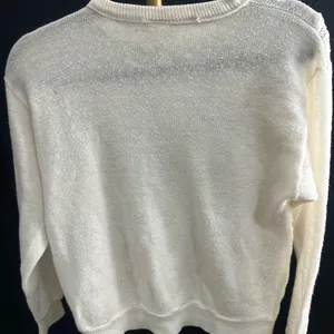 Vintage 80’s or 90’s Made in Italy Sweater Flower Bead Appliqué Accent Small thumbnail 5