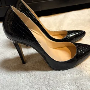 Los Landed in heels size 39 thumbnail 2