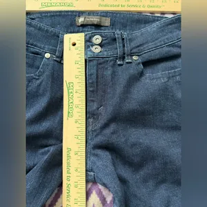 Levi's High Rise Skinny Dark Wash Red Women's Jeans Size 8M thumbnail 2