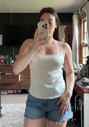 Urban Outfitters Top thumbnail 1