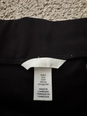H&M High-Rise Pleated Slacks thumbnail 4