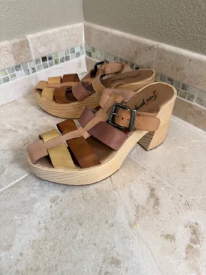 Free People Bellevue Clogs Wood Platform Shoes Sandals Size 38 / 7.5-8 thumbnail 3