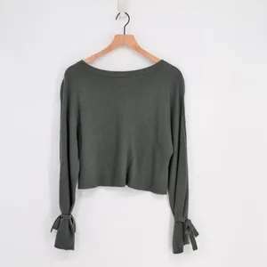 Aritzia Wilfred Emmy Crop Sweater Green Merino Wool Bell Sleeve Tie Cuffs Size S thumbnail 2