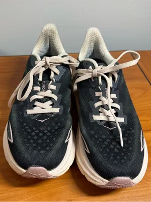 Hoka Women’s Clifton 9 Running Athletic Shoe Black Light Pink 6.5B thumbnail 2