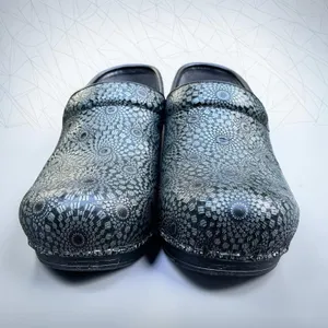 Dansko Pro XP Mandala Patent Leather Professional Clogs EU39 US 8.5 Black Silver thumbnail 16