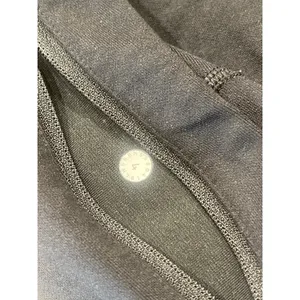 Lululemon zoned in tight leggings size 4 thumbnail 9