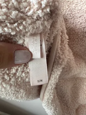 Skims Women’s Powder Pink Teddy Bouclé Sherpa High Neck Fleece Size S/M thumbnail 2