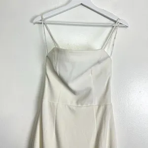 ELLIATT Collins Mermaid Gown in Ivory Size Small thumbnail 4