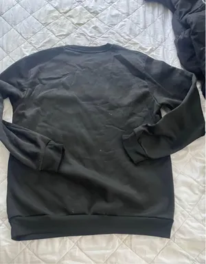Men size medium sweatshirt Black thumbnail 3