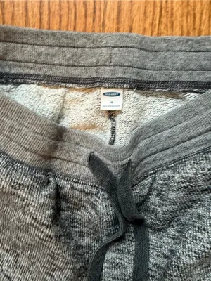 Old Navy Heathered Grey Joggers thumbnail 3