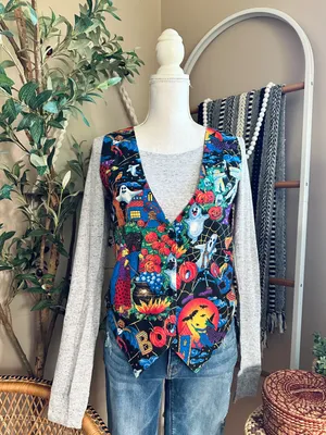Vintage Basic Editions Halloween Women’s M Novelty Witch Ghost Waistcoat Vest thumbnail 9
