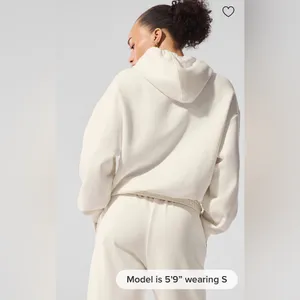Alo Yoga NWT Accolade Hoodie Sweatshirt Ivory Color Size XL thumbnail 2