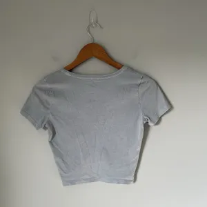 Wilfred Free Ruched Crop Top Tee Light Blue Cotton Boho Women's Size 2XS thumbnail 2