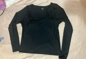 Black Long Sleeve thumbnail 1