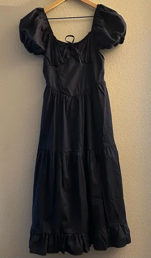 Francesca's Collections Navy Blue Puff-Sleeve Tiered Maxi thumbnail 1