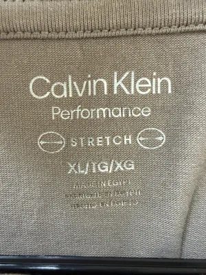 Calvin Klein Top Large Short Sleeve thumbnail 3