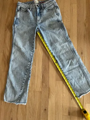 Alice + Olivia AO LA Perfect Crop Kick flare Jean in rebel rebel size 26 thumbnail 6