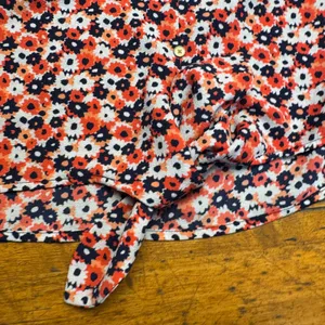 Michael Kors Floral Print V Neck Button Front Tie Waist Blouse Top‎ Women's L thumbnail 2